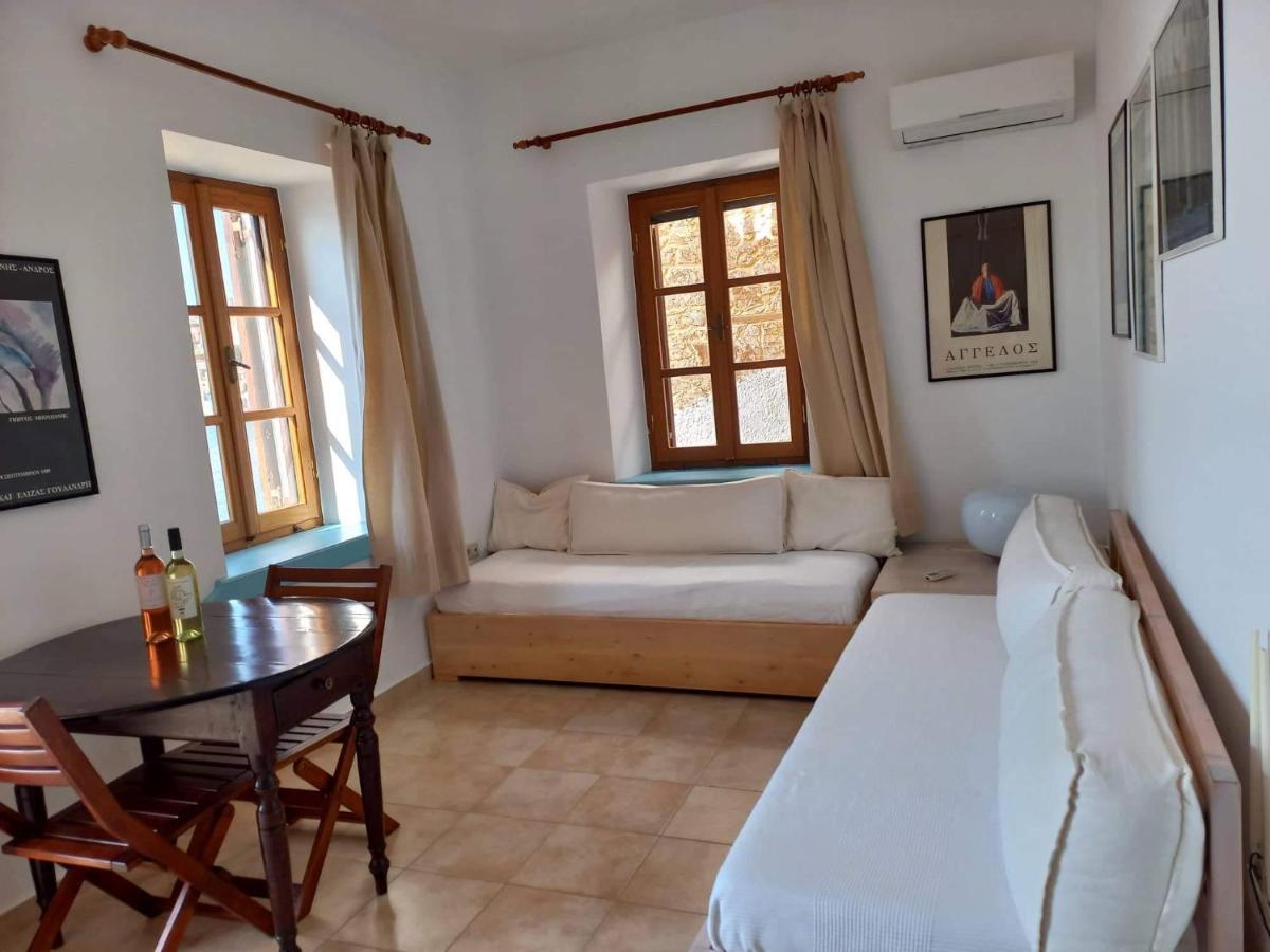 Villa Amalia Chalki Town المظهر الخارجي الصورة