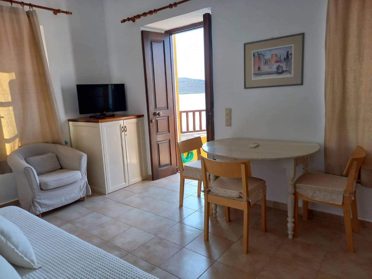 Villa Amalia Chalki Town المظهر الخارجي الصورة