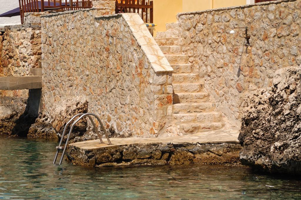 Villa Amalia Chalki Town المظهر الخارجي الصورة