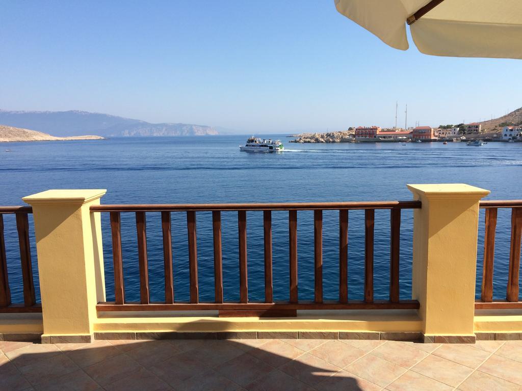 Villa Amalia Chalki Town المظهر الخارجي الصورة