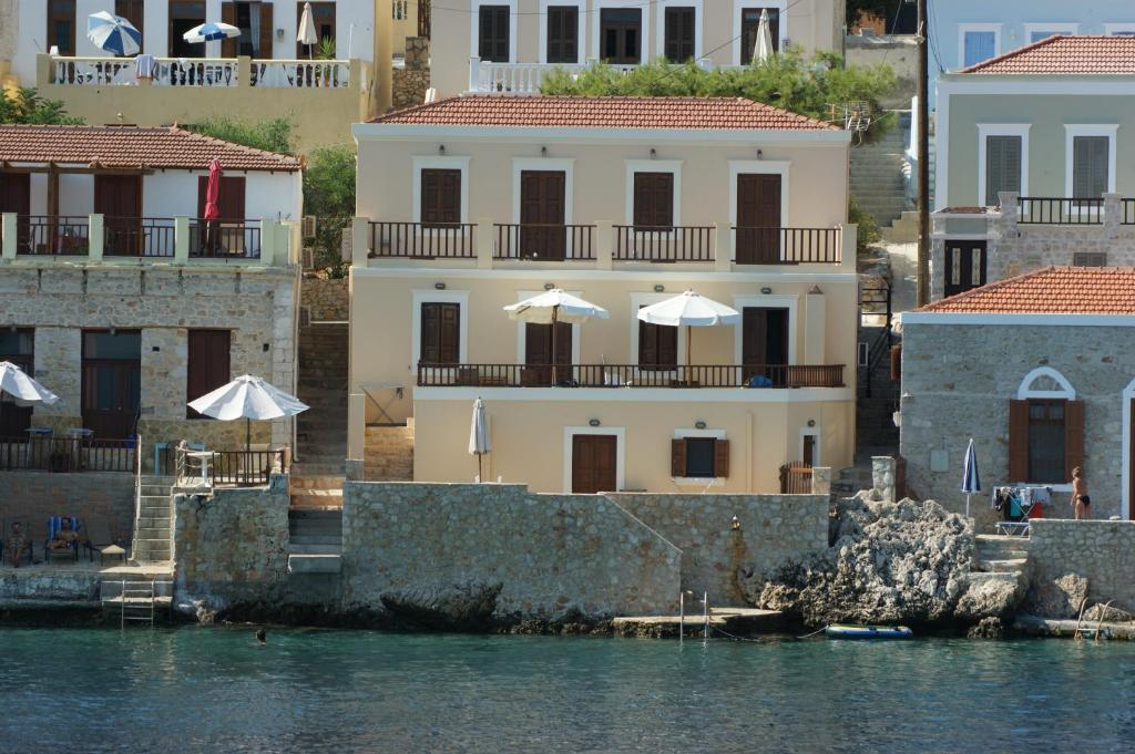 Villa Amalia Chalki Town المظهر الخارجي الصورة
