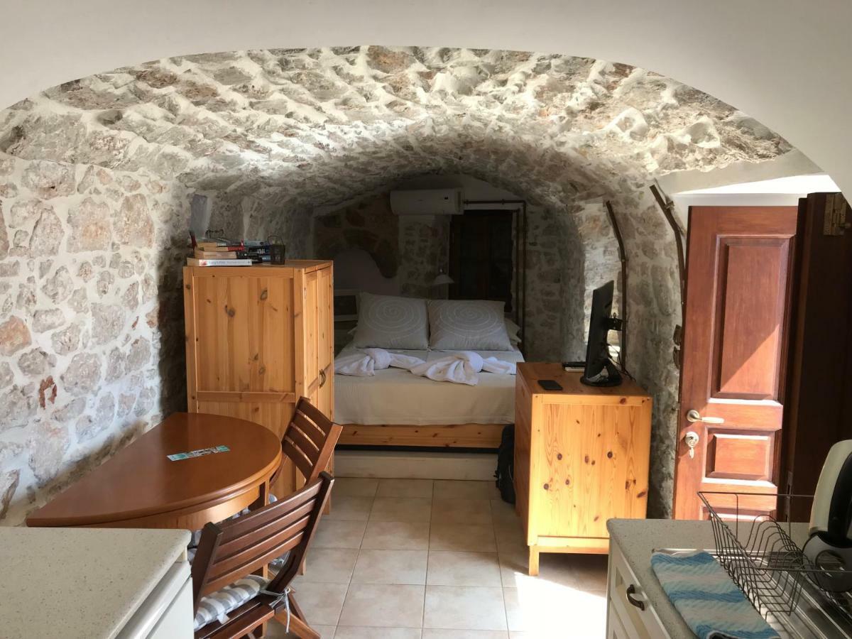 Villa Amalia Chalki Town المظهر الخارجي الصورة