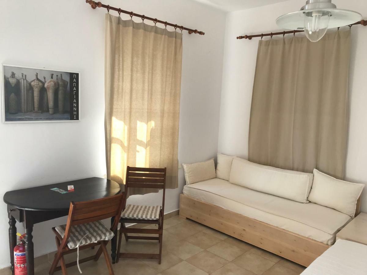 Villa Amalia Chalki Town المظهر الخارجي الصورة